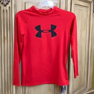 Boy’s Under Armour Top